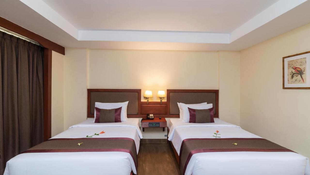 סיאם ריפ Hotel De La Renaissance מראה חיצוני תמונה