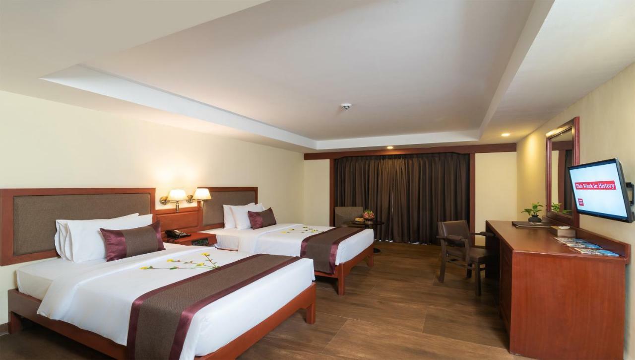 סיאם ריפ Hotel De La Renaissance מראה חיצוני תמונה